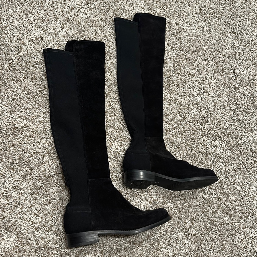 Stuart weitzman suede boots 7.5 in excellent condition. They were worn 2x